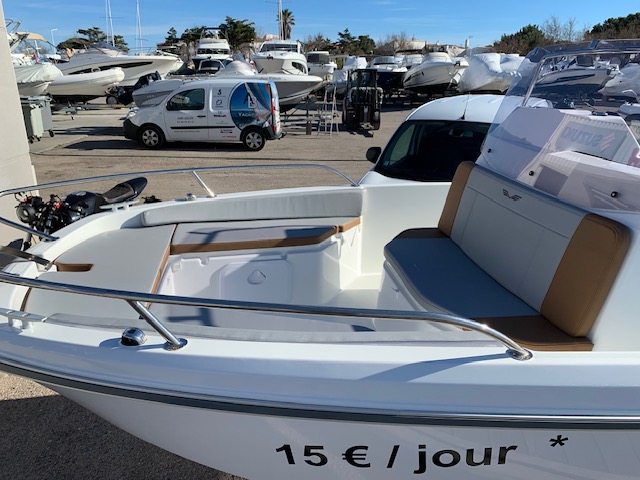 slider 7 Beneteau Flyer 6 SPACEdeck